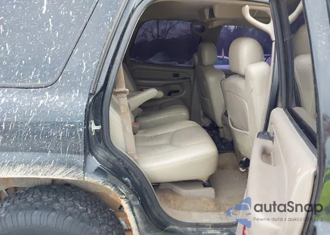 2005 Chevrolet Tahoe Lt from USA, damaged, VIN 1GNEC13T05J230011